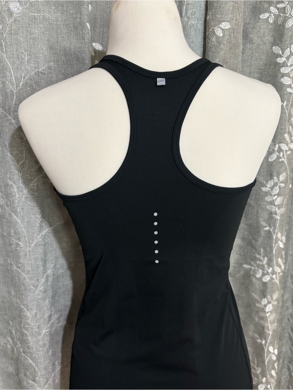 Nike Black Racerback Performance Tank - Picture 3 of 4